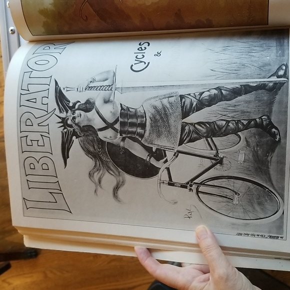 Amazing vintage art book:  "100 Years of Bicycle Posters" by Jack Rennert - Picture 7 of 9